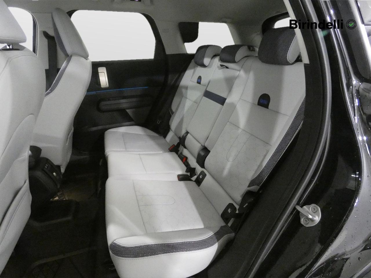 MINI Mini Countrym.(U25) - Mini Countryman D Classic