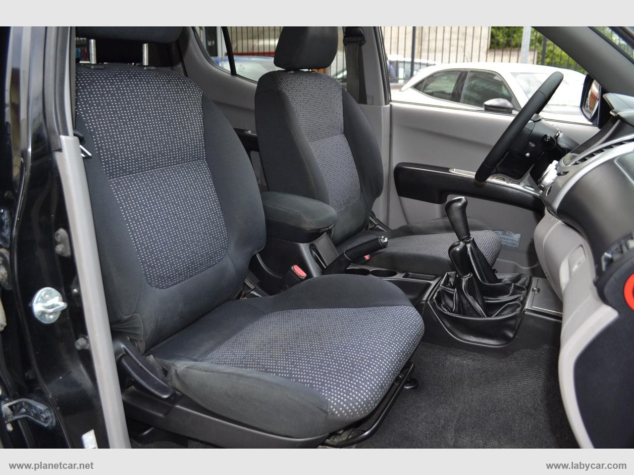 MITSUBISHI L200 2.5 DI-D DC Invite