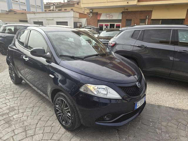 LANCIA Ypsilon 1.0 FireFly 5 porte S&S Hybrid Ecochic Gold