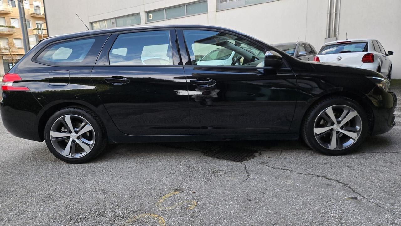 Peugeot 308 BlueHDi 130 S&S SW GT Line