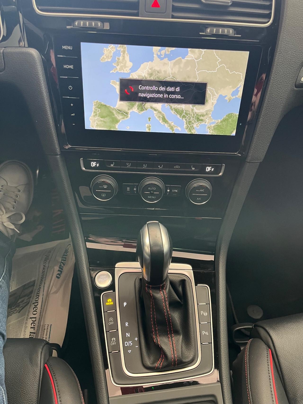 Volkswagen Golf GTI Performance 2.0 245 CV TSI DSG 5p. BMT