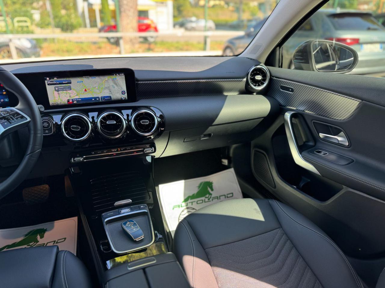 MERCEDES-BENZ A 180 Automatic Progressive Advanced 136CV