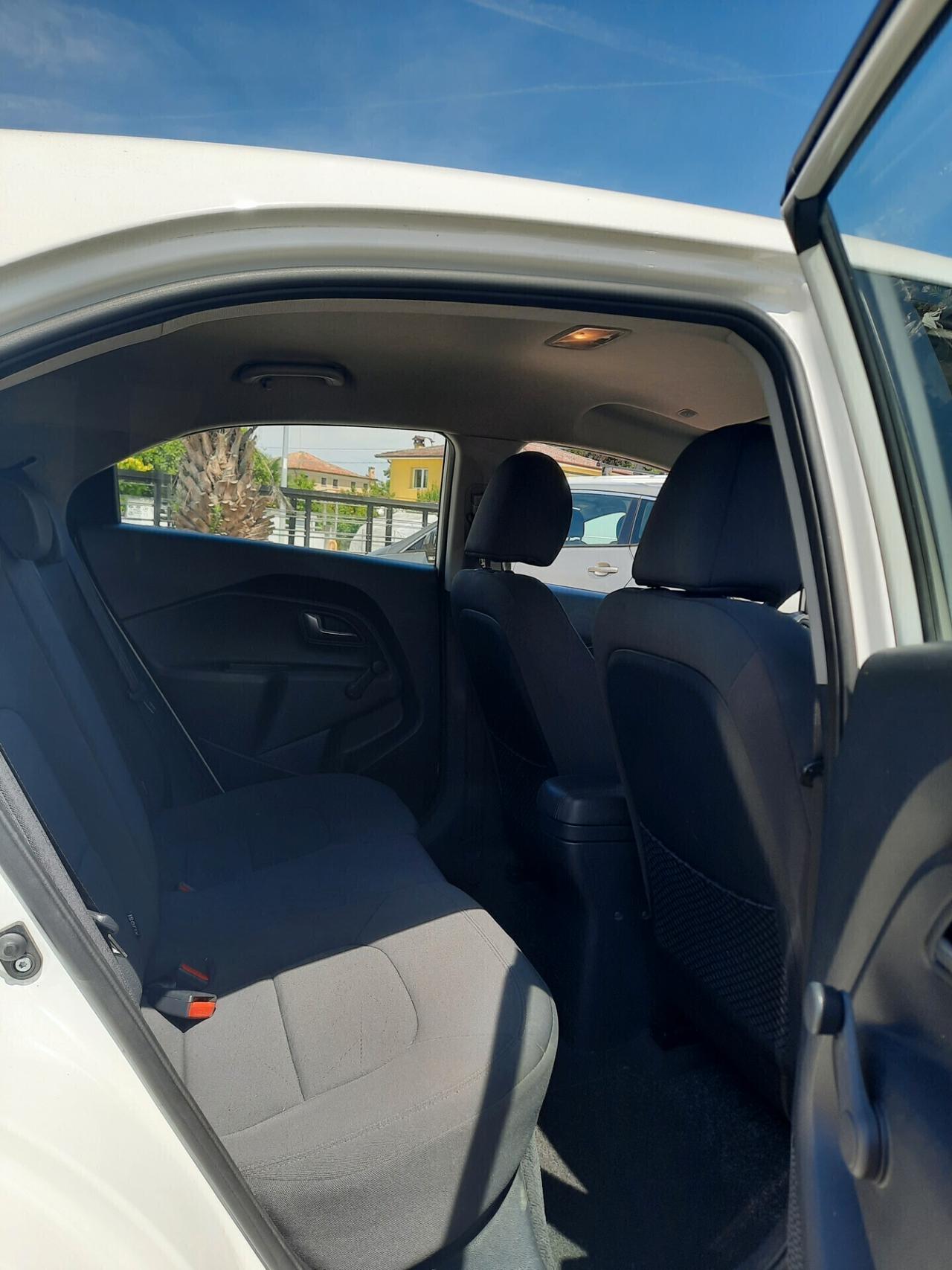 Kia Rio 1.1 CRDi 5p. Active OK NEOPATENTATI