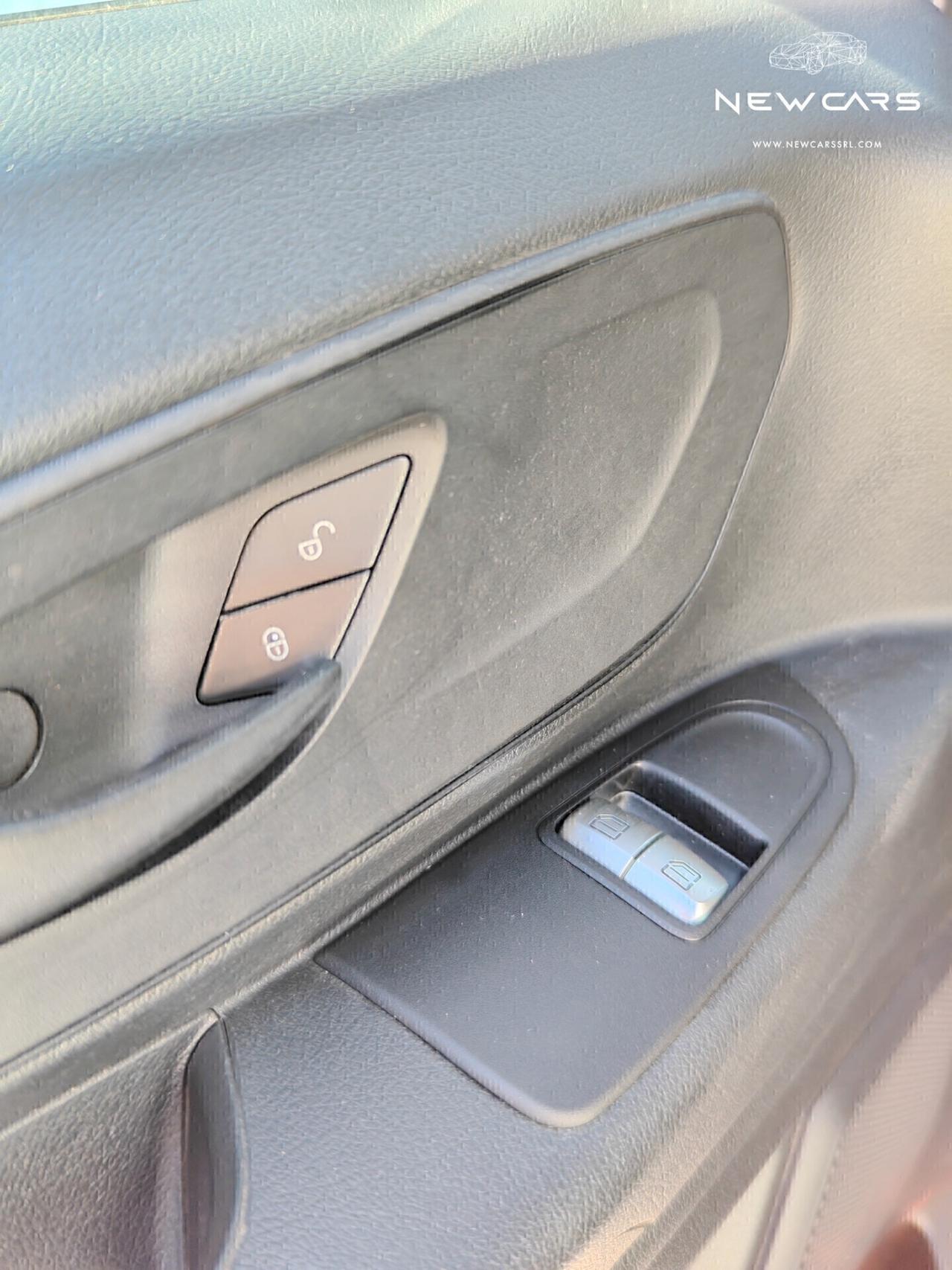 Mercedes-benz Vito 111 CDI LONG