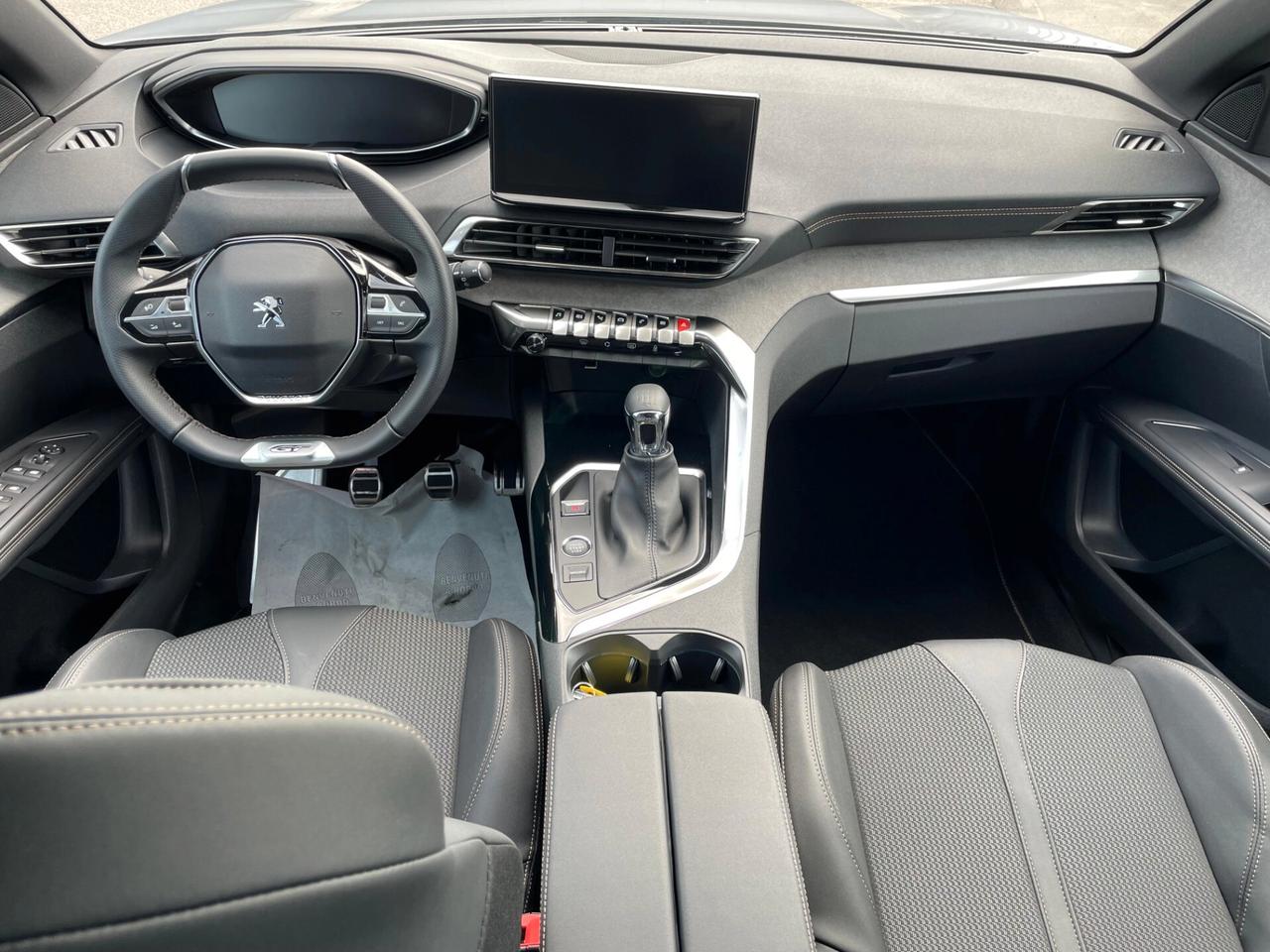 Peugeot 3008 GT Turbo 1.2 130cv GT NUOVA