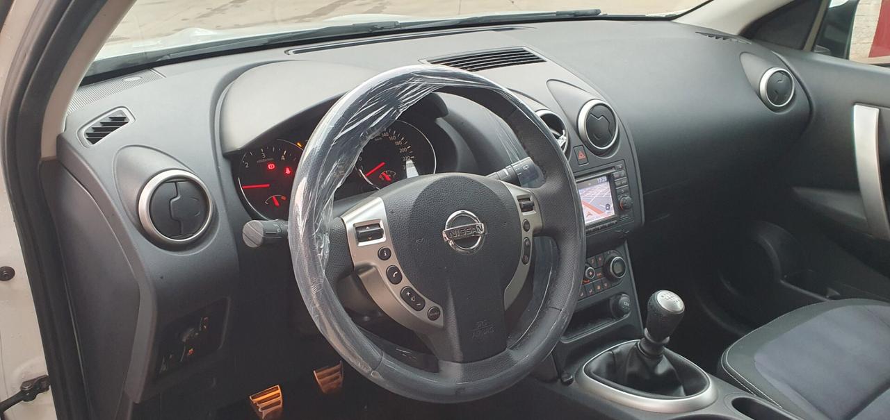 Nissan Qashqai 1.5 dCi DPF Tekna