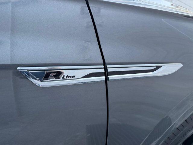 VOLKSWAGEN Touareg 3.0 V6 TDI 286 CV SCR R line tetto panoramico