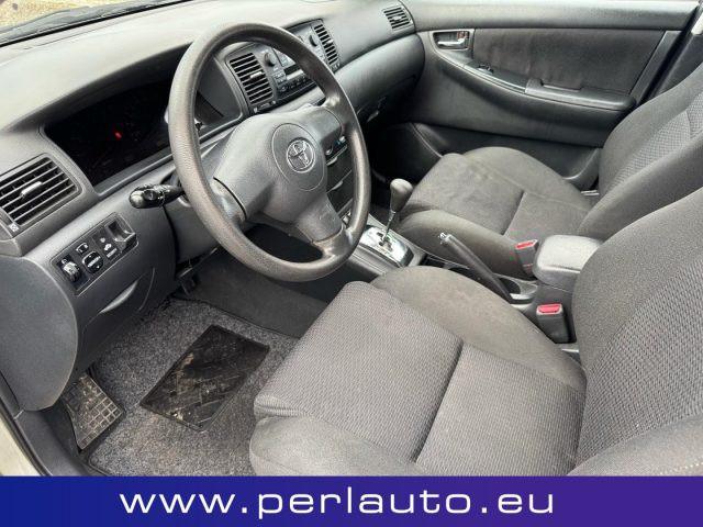 TOYOTA Corolla 1.4 D 5 porte Sol CAMBIO AUTOMATICO