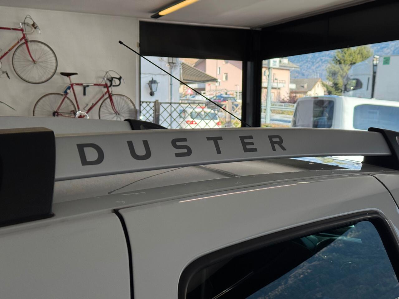 DACIA DUSTER 1.5cc 110CV 4x2 GANCIO TRAINO