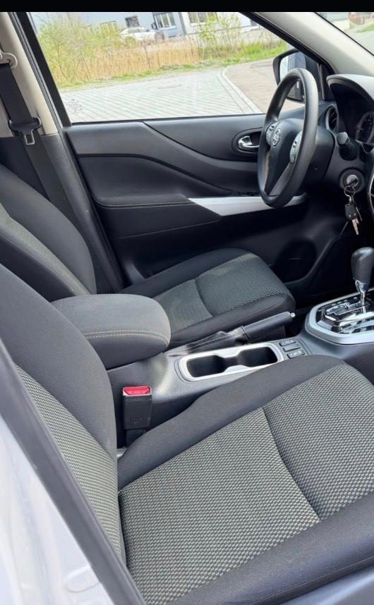 Nissan Navara 2.3 dCi 190 CV 7AT 4WD Double Cab N-Connecta