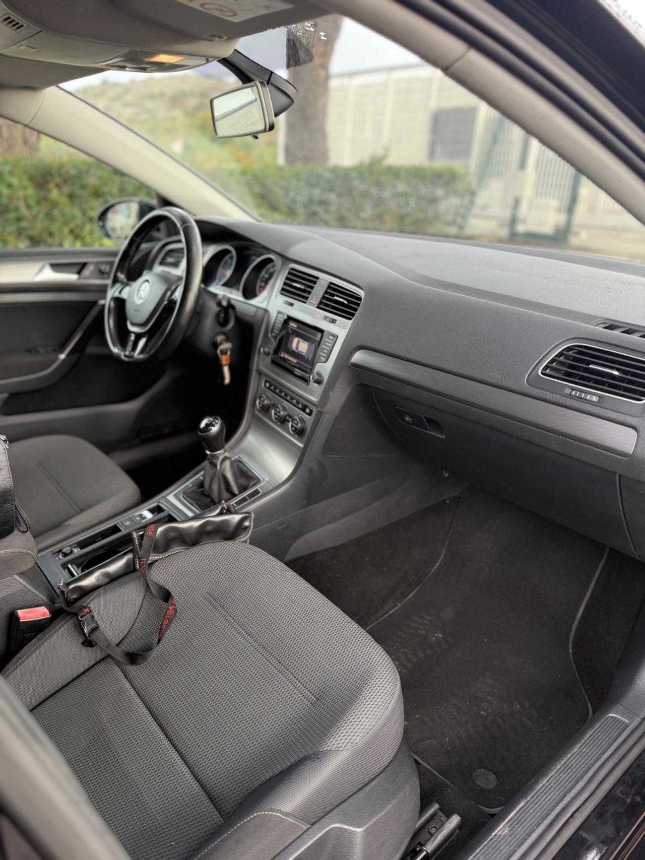 Volkswagen Golf Variant Business 1.6 TDI 105 CV Comfortline BMT