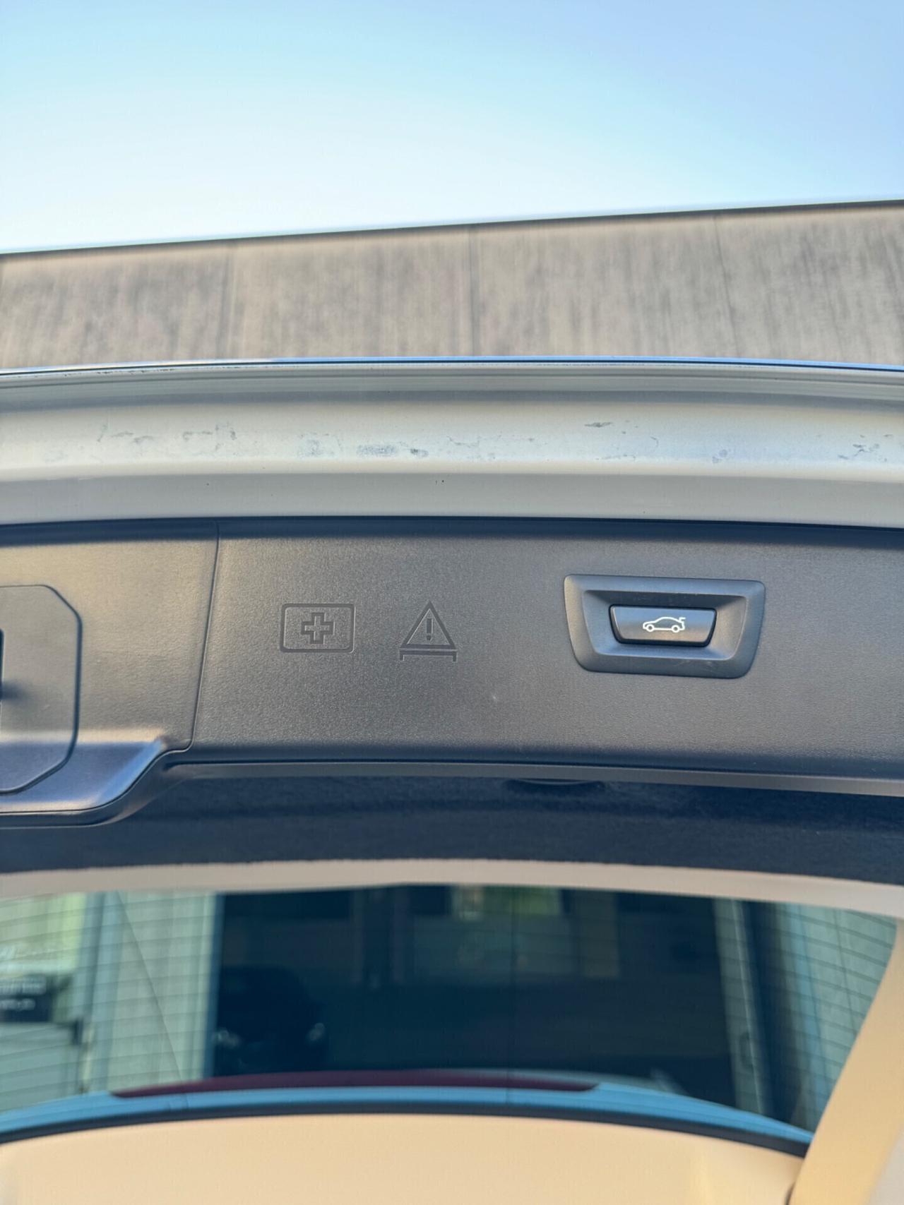 Bmw 520 520d xDrive Touring Luxury