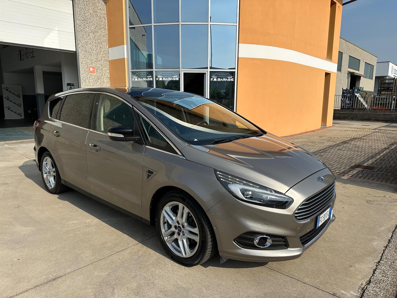 Ford S-Max 2.0 TDCi 180CV Start&Stop Powershift AWD Titanium
