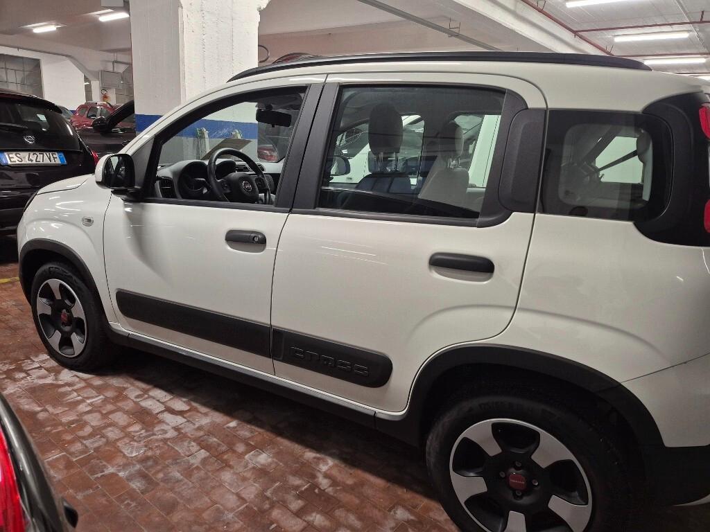 Fiat Panda 1.0 FireFly S&S Hybrid City Cross
