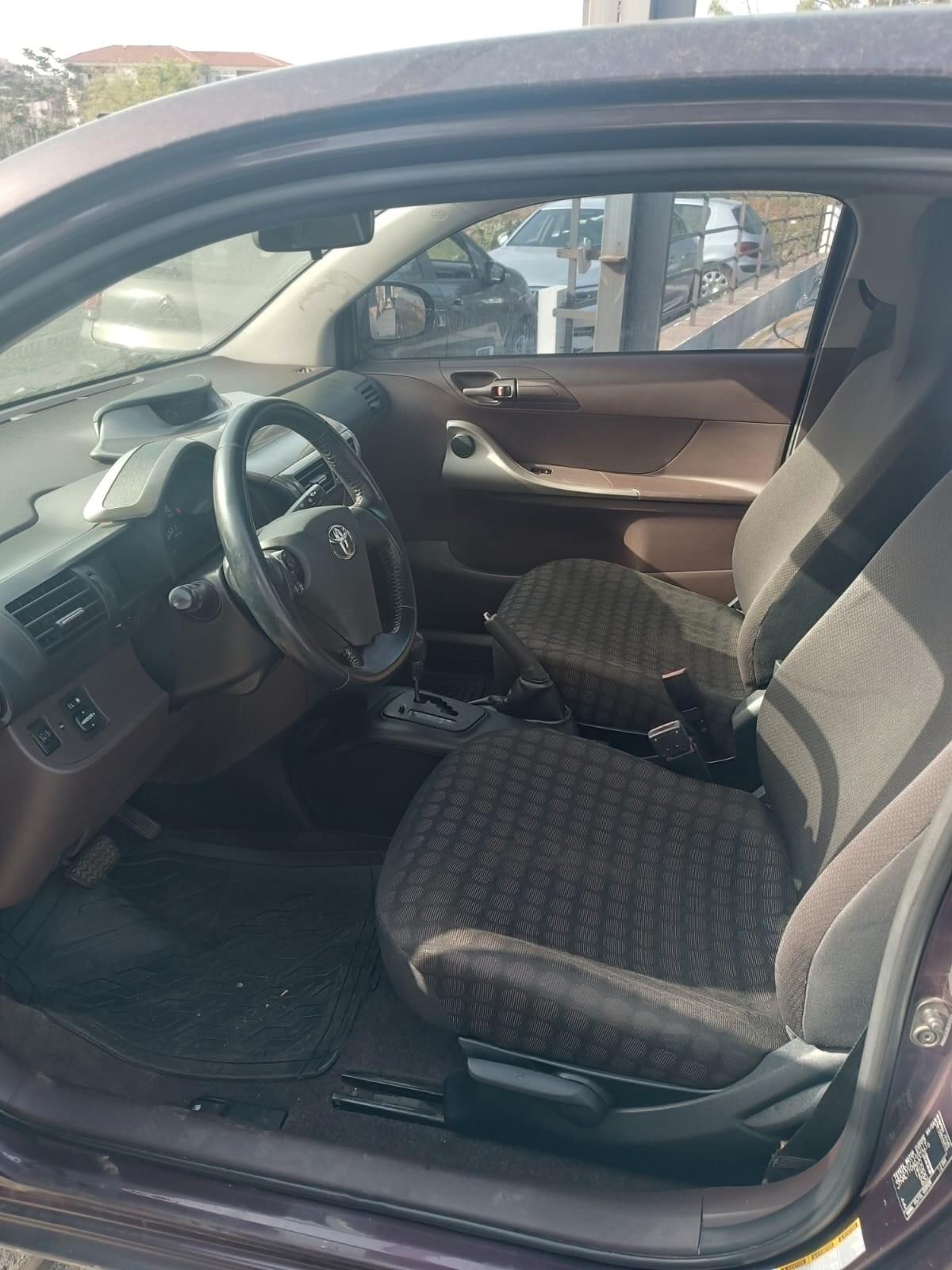 Toyota iQ 1.0 Multidrive Versione Lancio