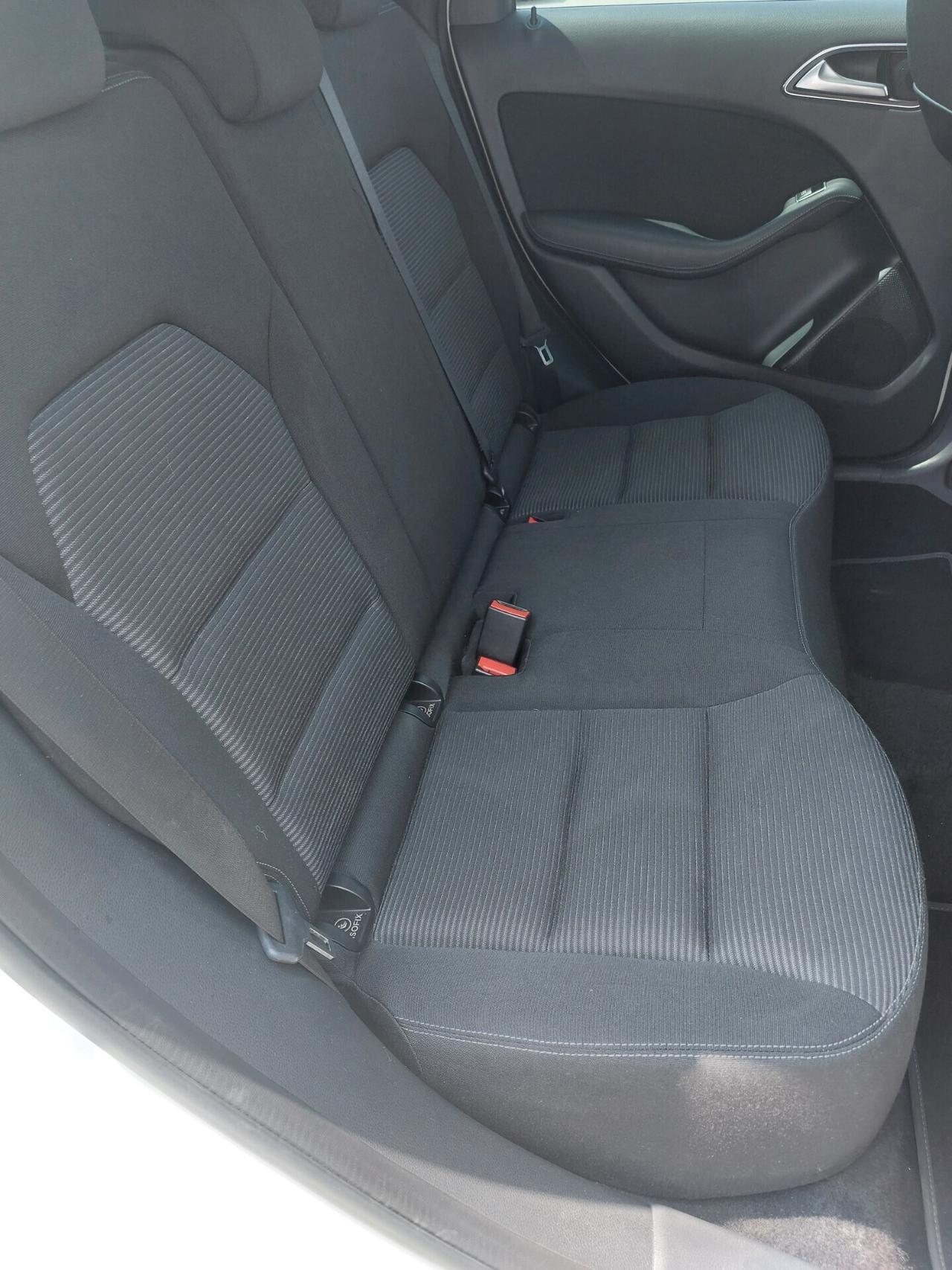 Mercedes-benz B 180 d Automatic Business