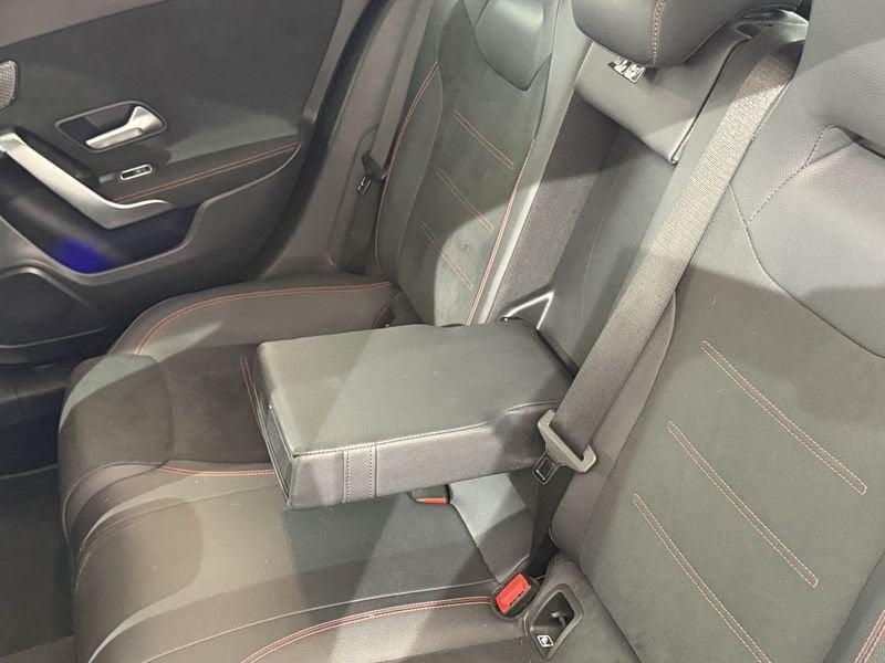Mercedes-Benz Classe A A 180 d Automatic Premium Plus AMG Line