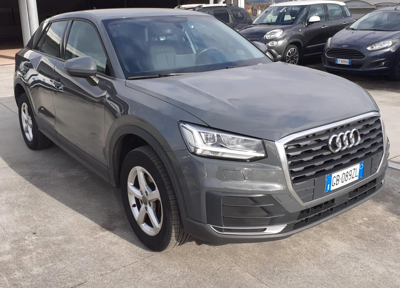 Audi Q2 35 2.0 TDI 150cv Stronic Identity Black - 2020