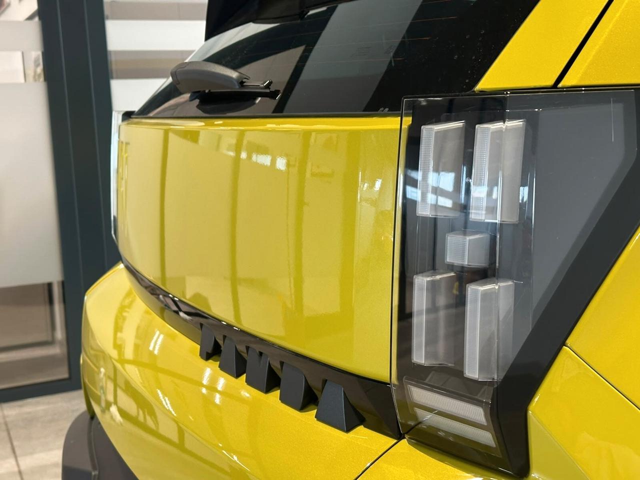 Fiat Grande Panda 1.2 100 CV S&S Icon