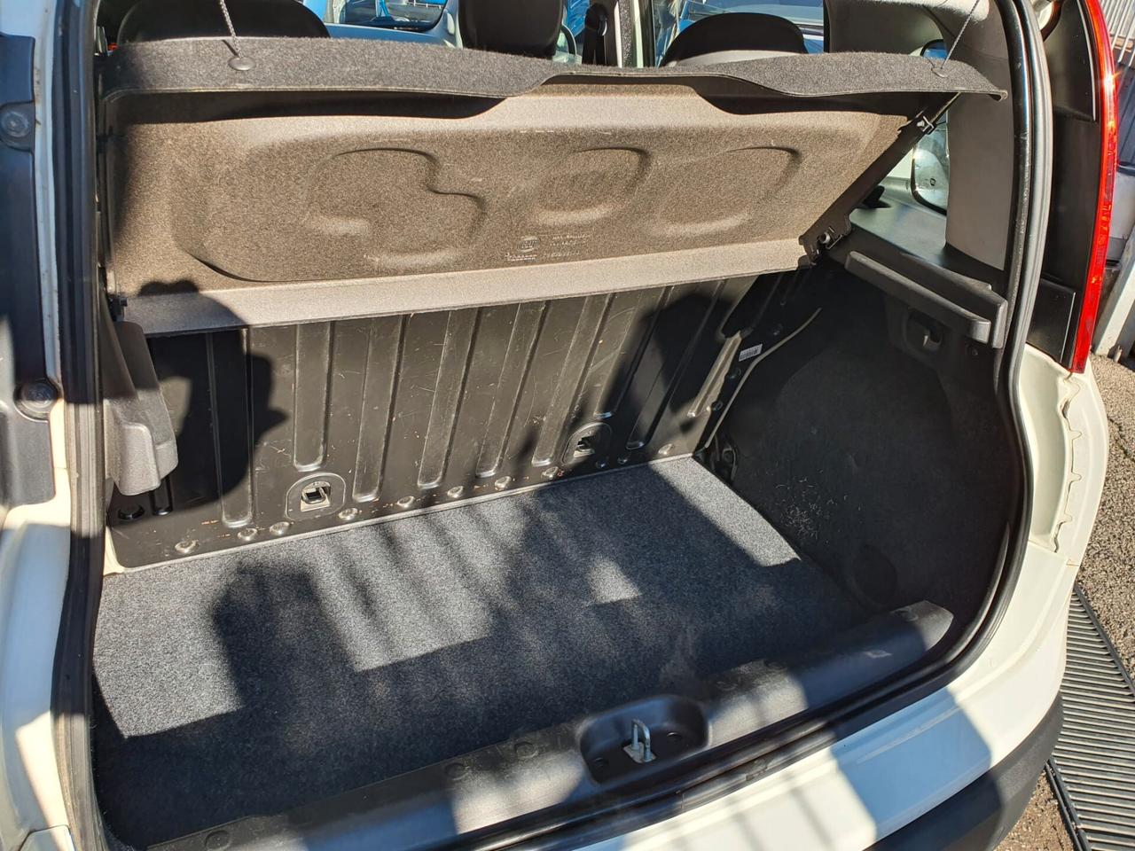 Fiat Panda 1.2 EasyPower GPL/CAR PLAY/RETROCAMERA