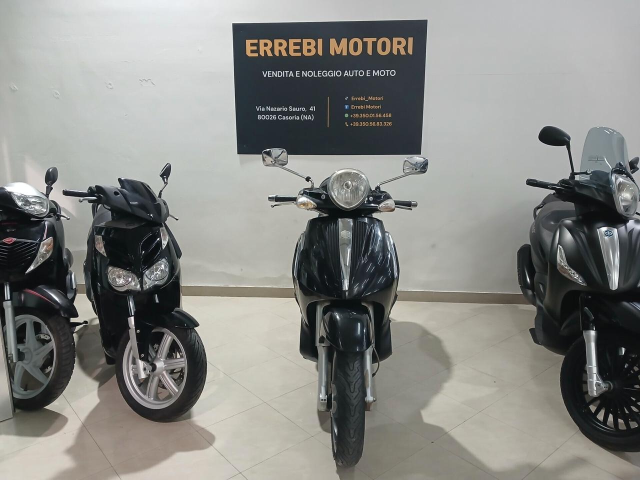 Piaggio Beverly 300 TOURER