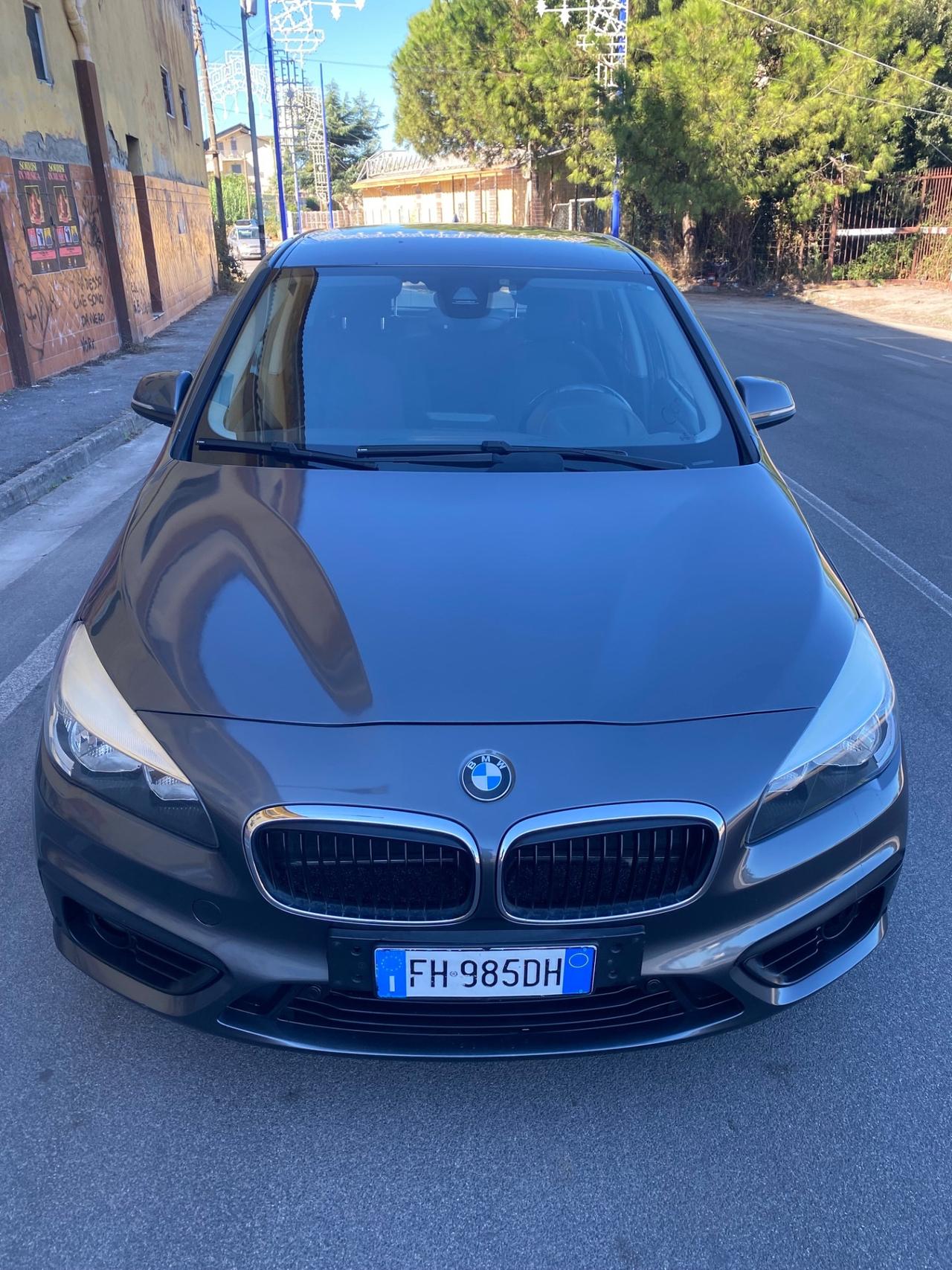 Bmw 216d Anno 2017 Full Navi Led Xeno