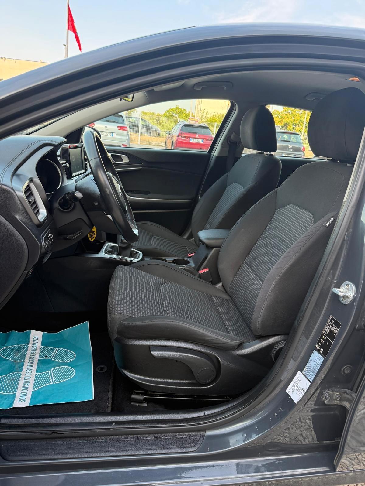 Kia Ceed 1.4 MPi GPL SW Urban