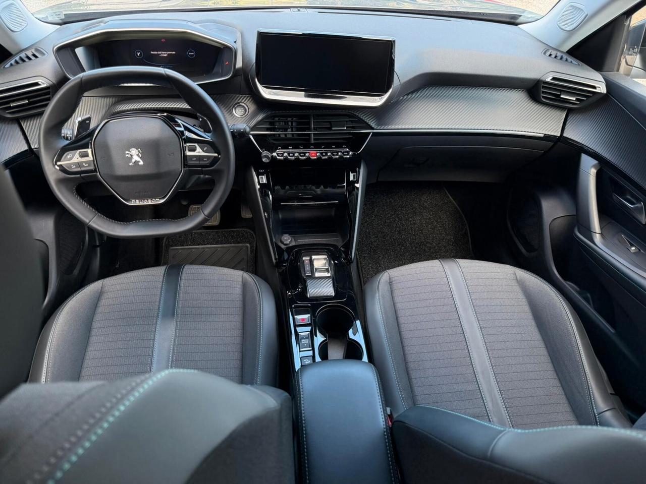 Peugeot 2008 BlueHDi 130 S&S EAT8 Allure