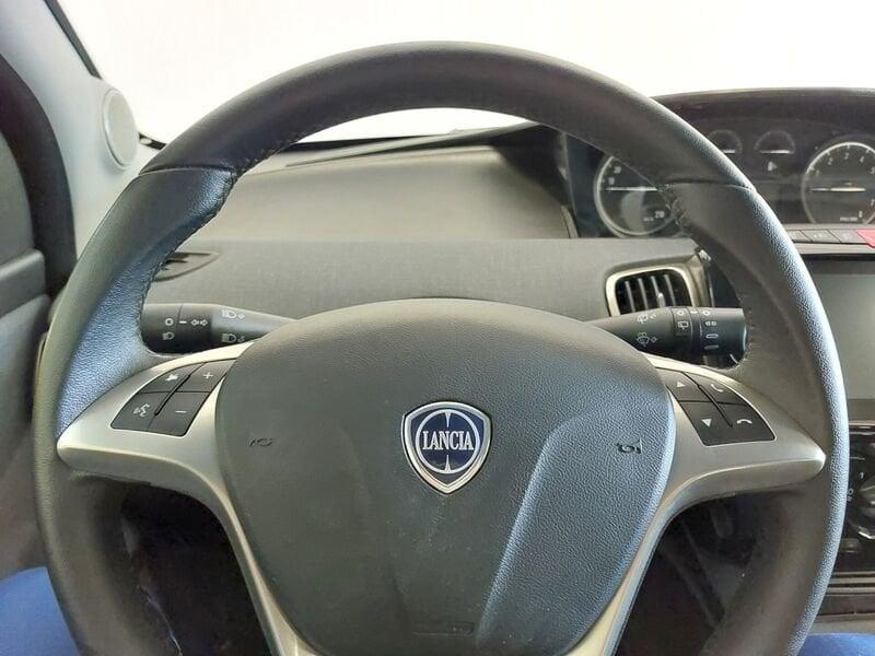 Lancia Ypsilon Ypsilon 1.0 FireFly 5 porte S&S Hybrid Ecochic Gold