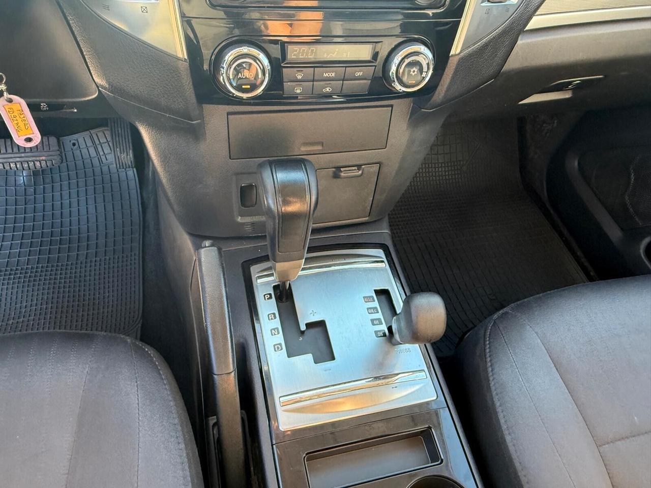 Mitsubishi Pajero 3.2 DI-D 16V aut. 3p. Involve DPF