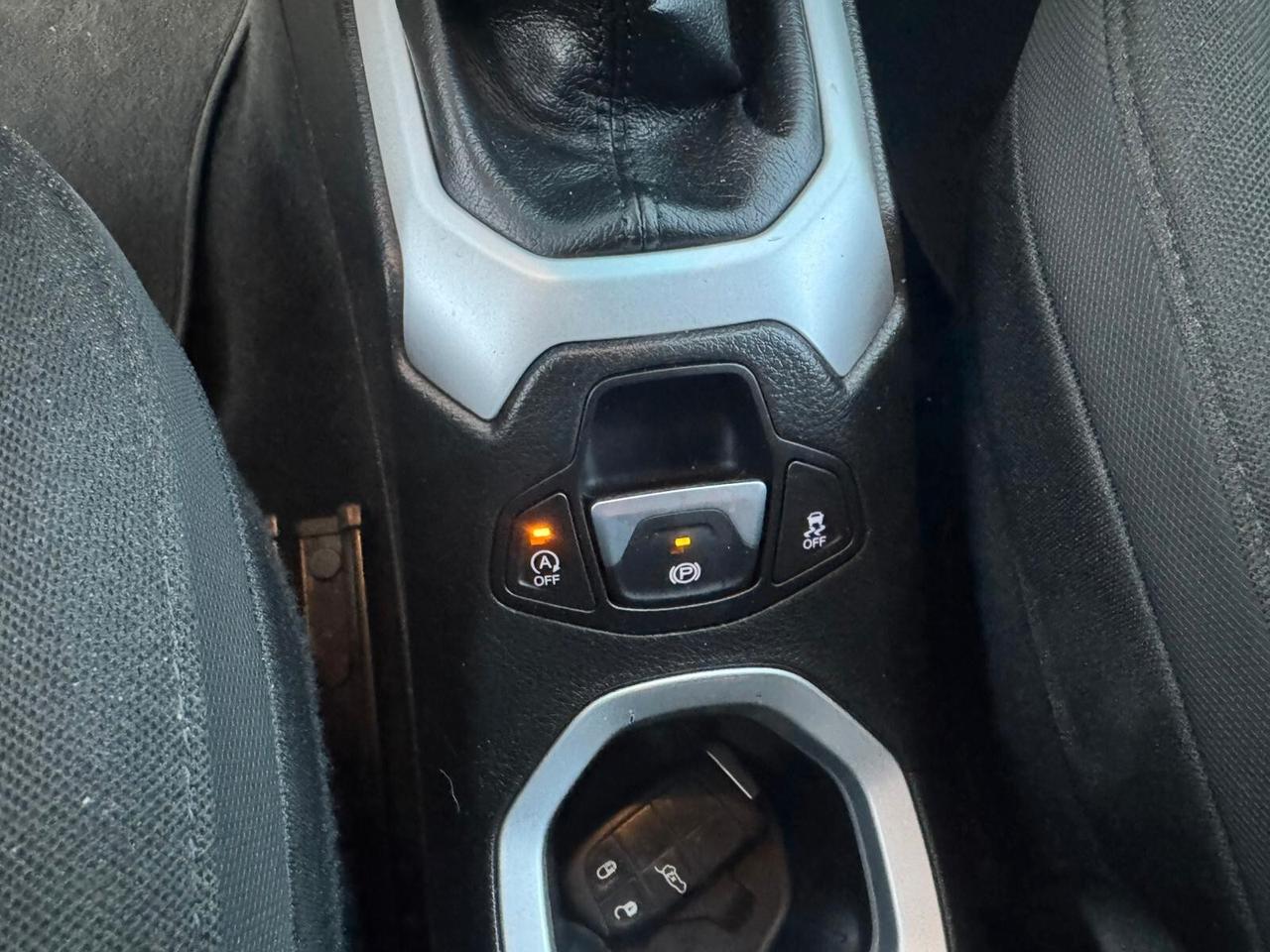 Jeep Renegade 1.6 Mjt Limited SOLAMENTE 73.000 KM