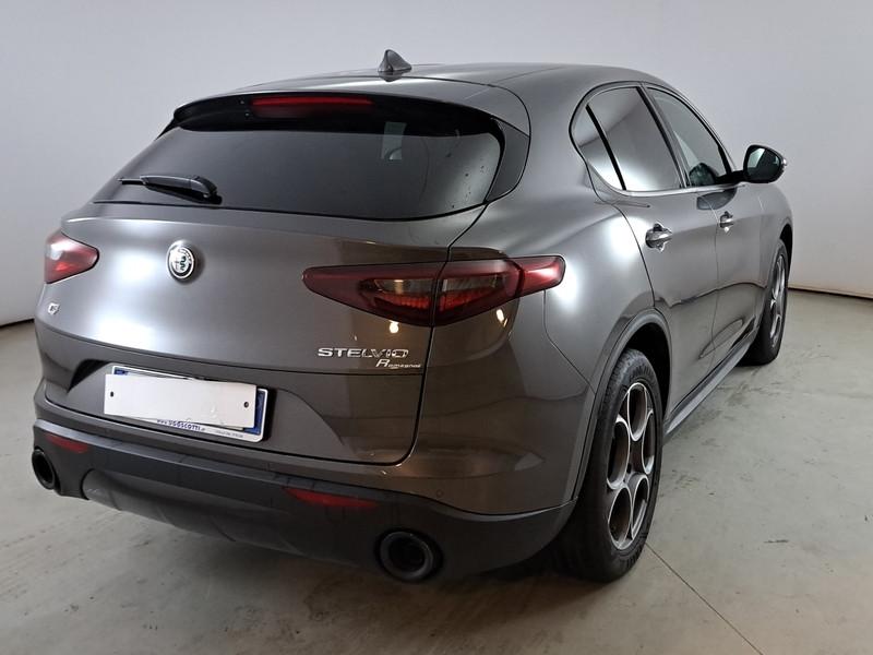 ALFA ROMEO STELVIO 2.2 TD 190 CV Sprint AT8 Q4