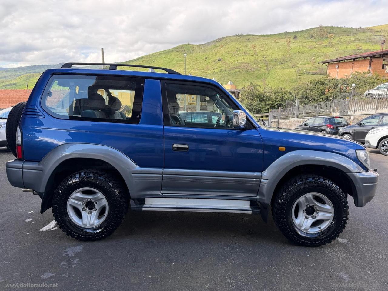 TOYOTA Land Cruiser 3.0 TD 3p. KZJ90 GX
