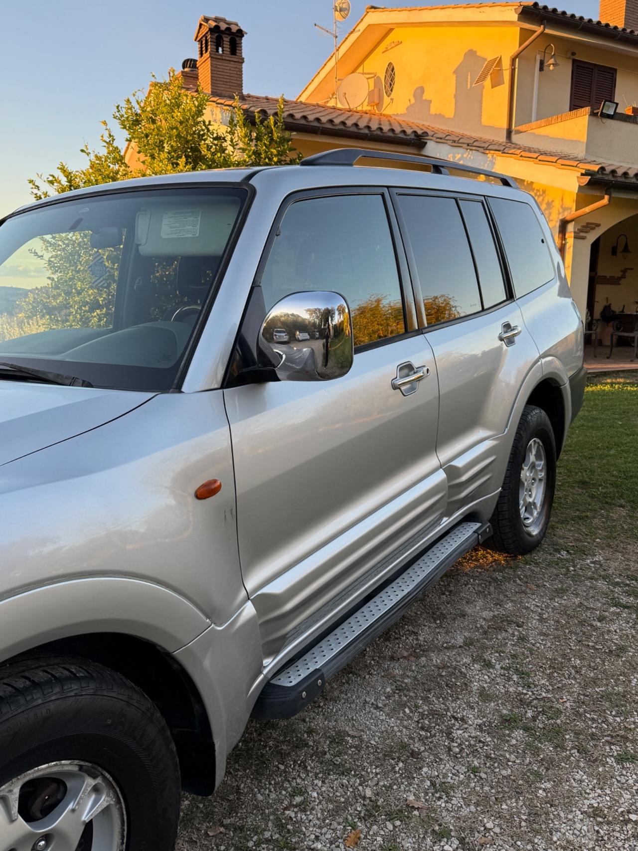 Mitsubishi Pajero 3.2 16V DI-D 5p. GLS2