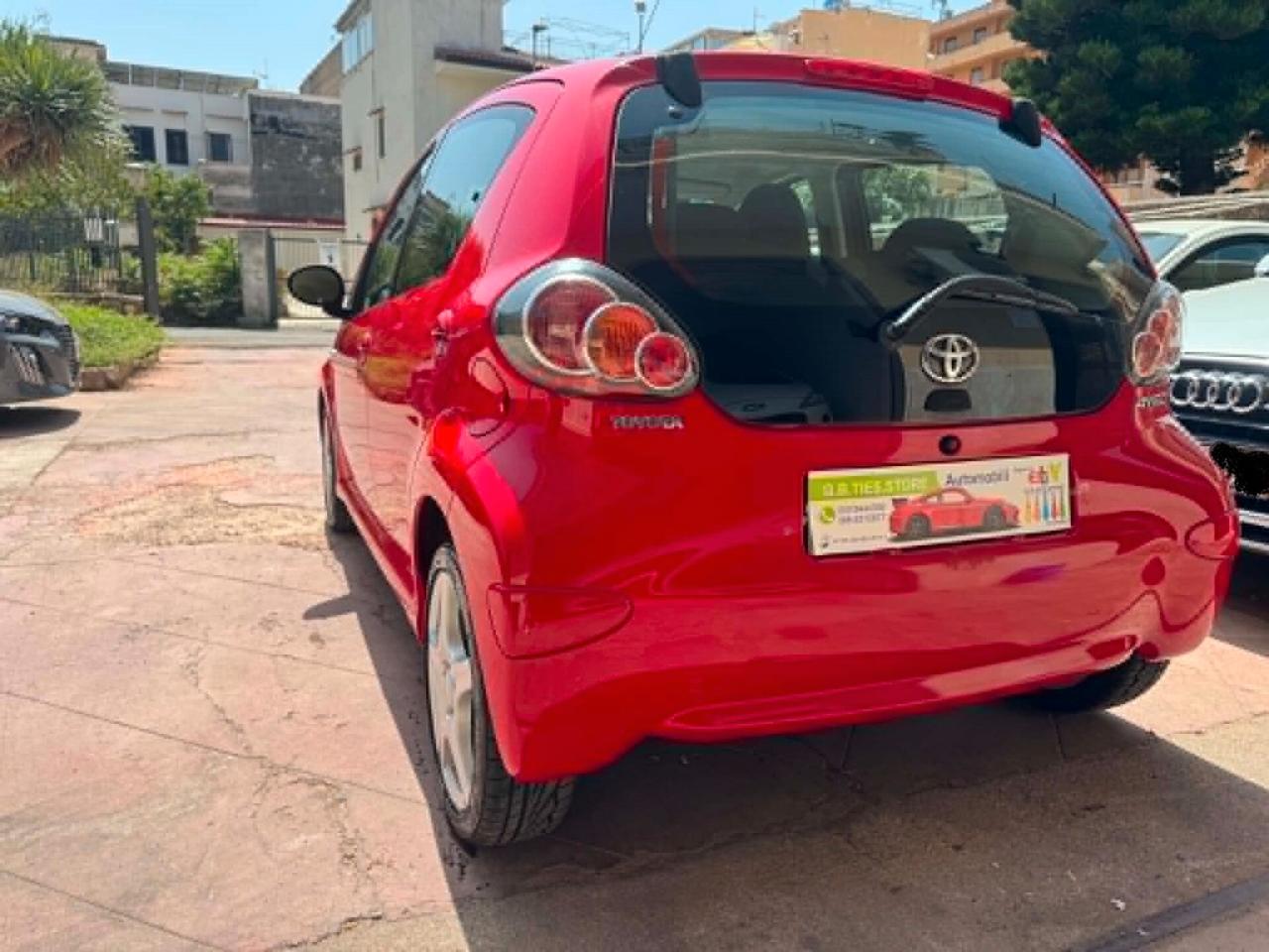 TOYOTA AYGO 1.0 68CV 2014 EURO 5 FULL BENZINA