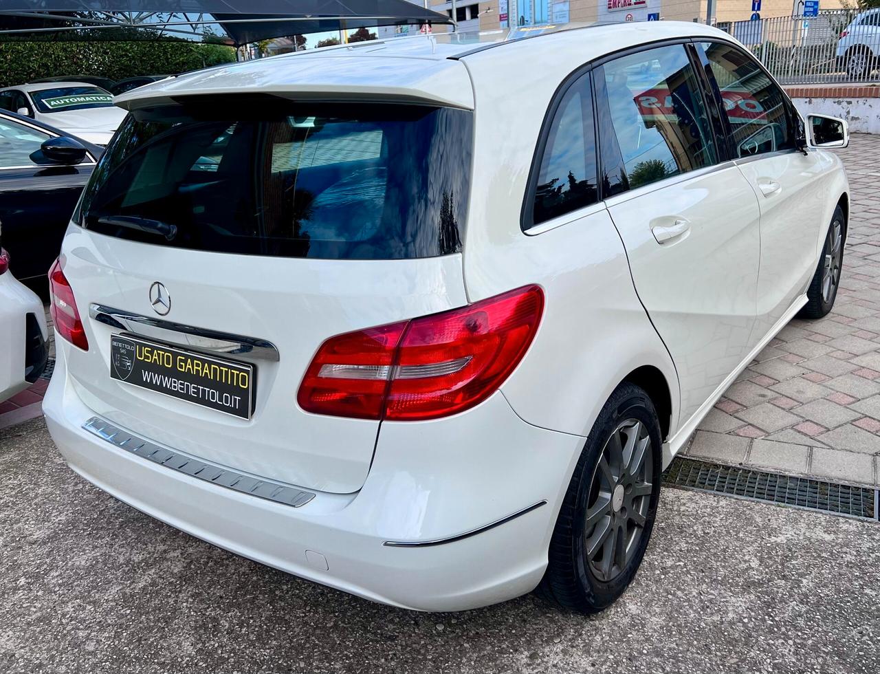 Mercedes-benz B 180 CDI BlueEFFICIENCY Executive