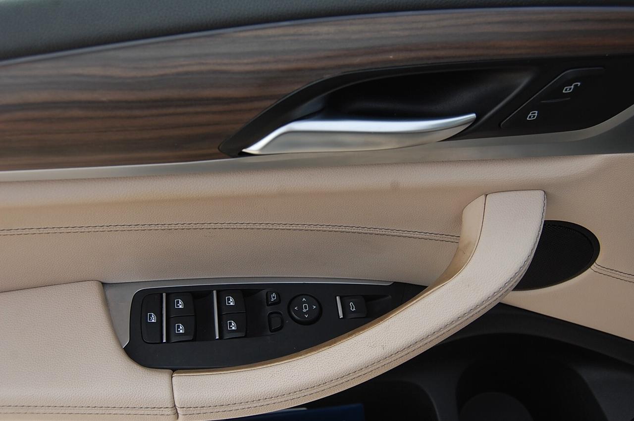 Bmw X3 xDrive20d Luxury