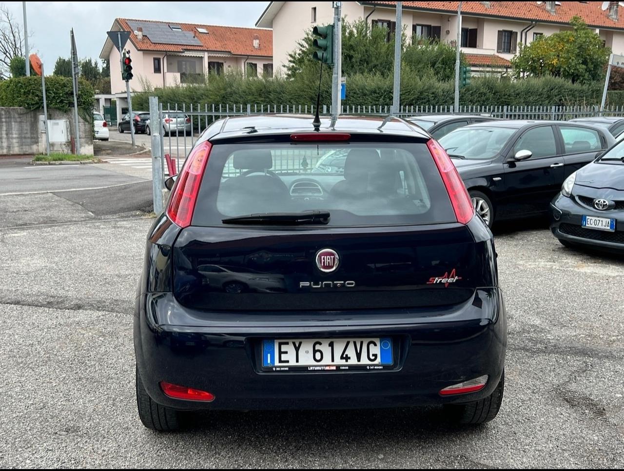 Fiat Punto 1.2 8V 5 porte Street