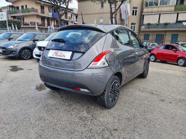 LANCIA Ypsilon 1.2 69 CV 5 porte GPL Silver Plus