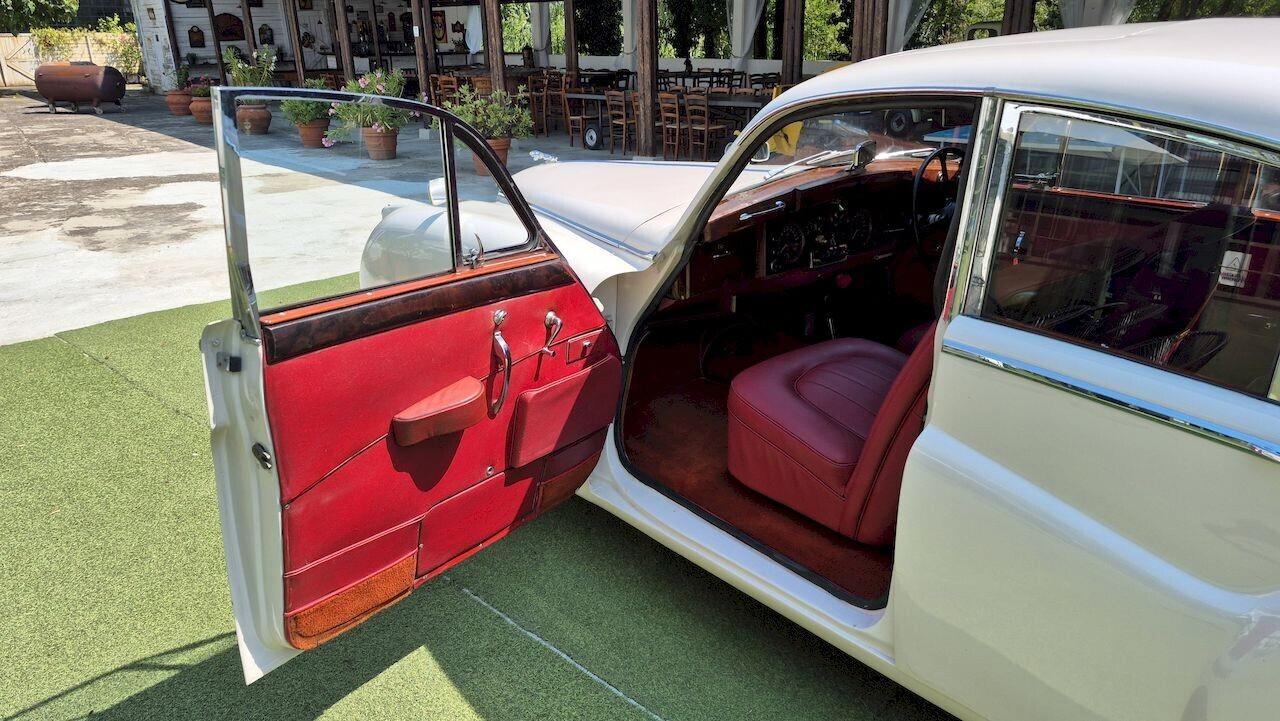 Jaguar Mark IX Saloon MK 9 – 1960 - SUMMER PRICE