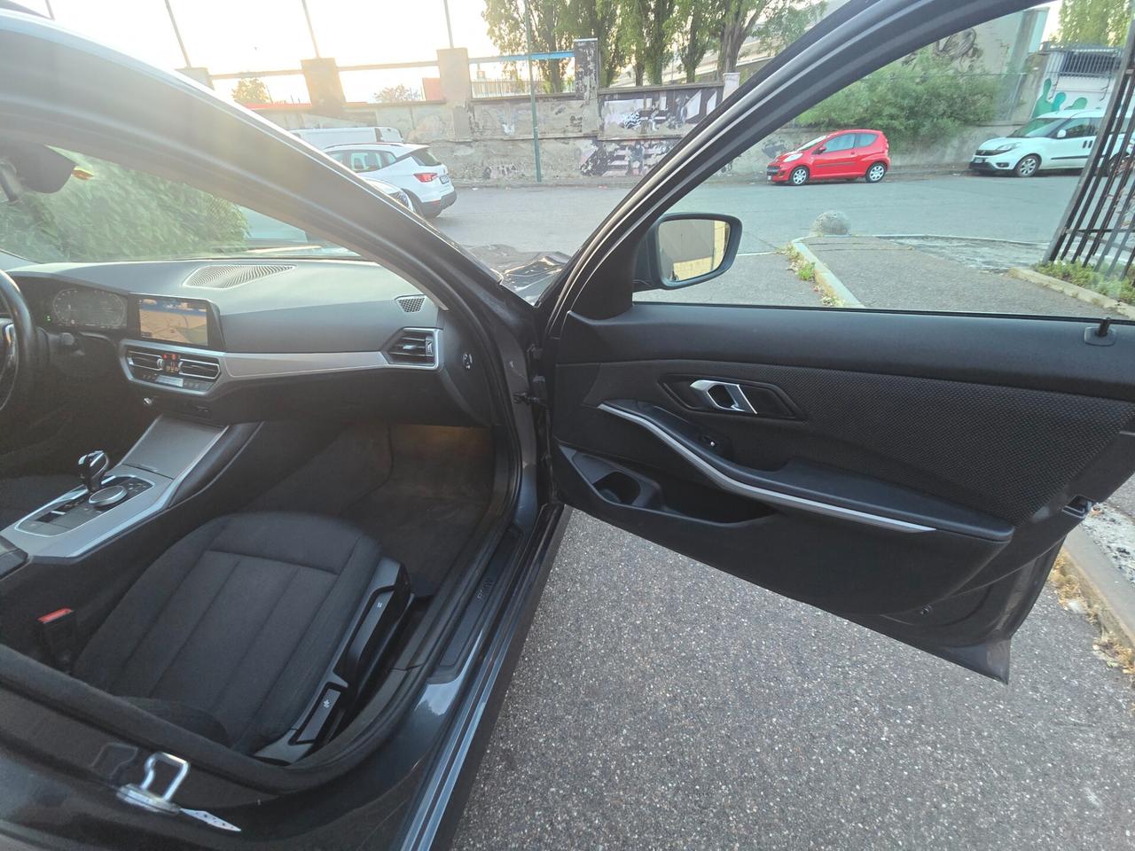 Bmw 316 316d Touring Business Advantage Automatica 2.0Mhev 48V