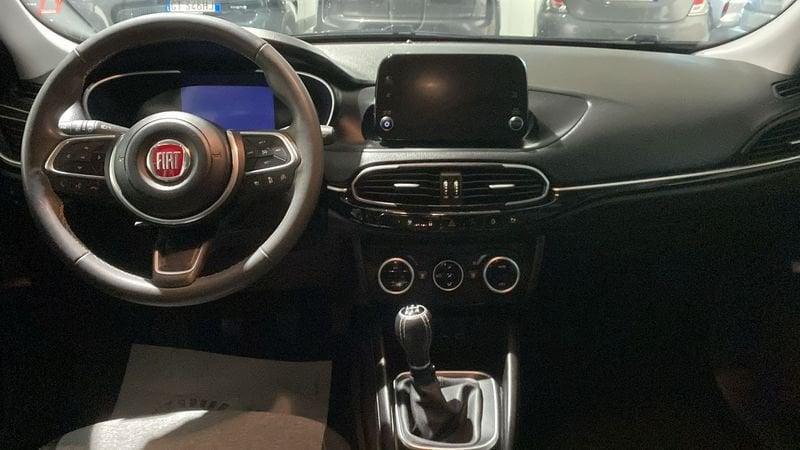 FIAT Tipo 1.0 5 porte Cross