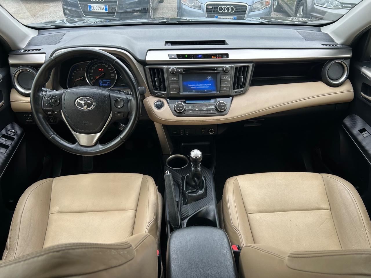 Toyota RAV 4 RAV4 2.0 D-4D 4WD Lounge