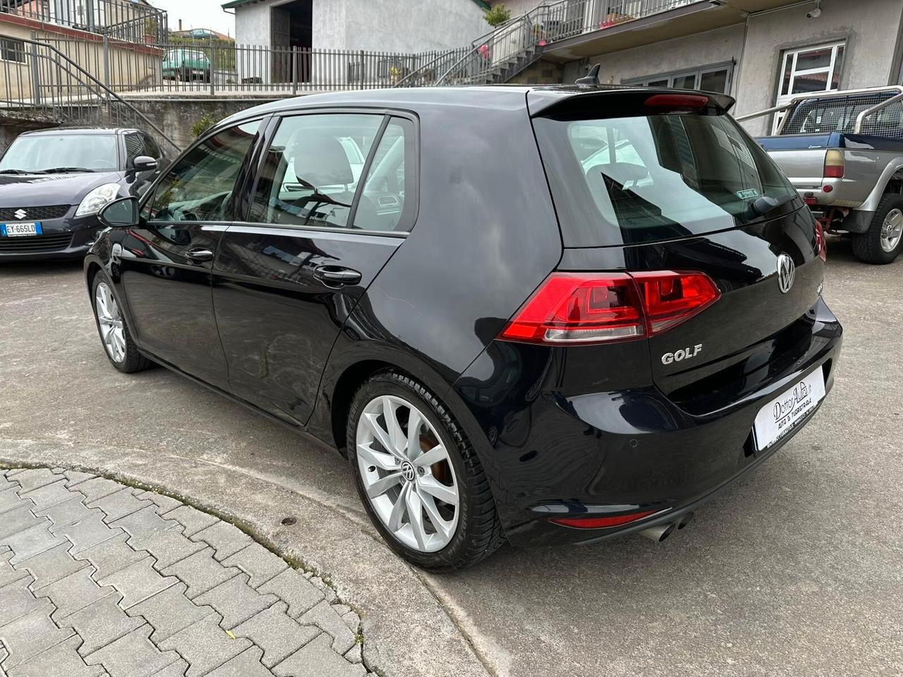 Volkswagen Golf 2.0 TDI 5p. Highline BlueMotion Technology
