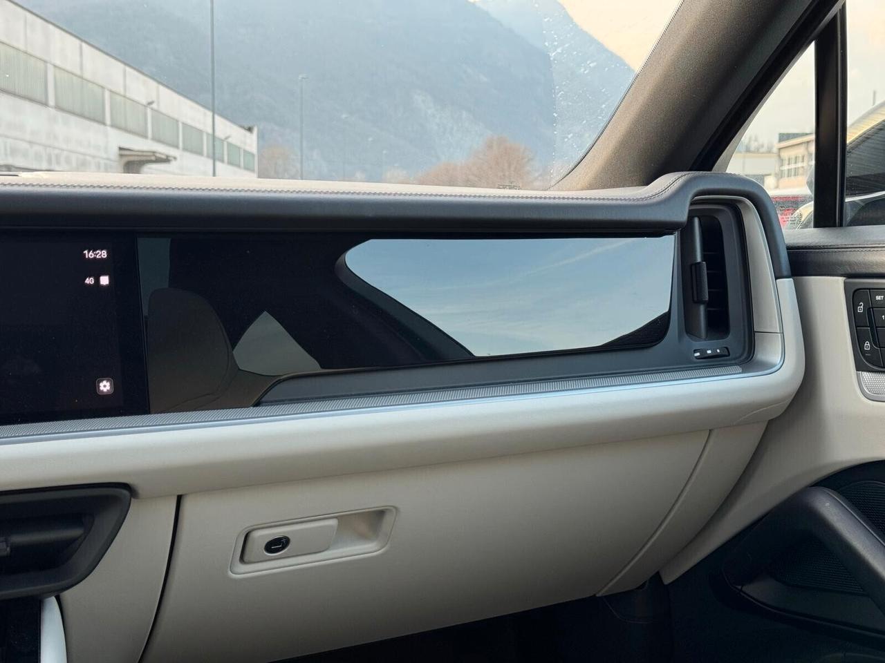 Porsche Cayenne Coupé 3.0 V6 E-Hybrid