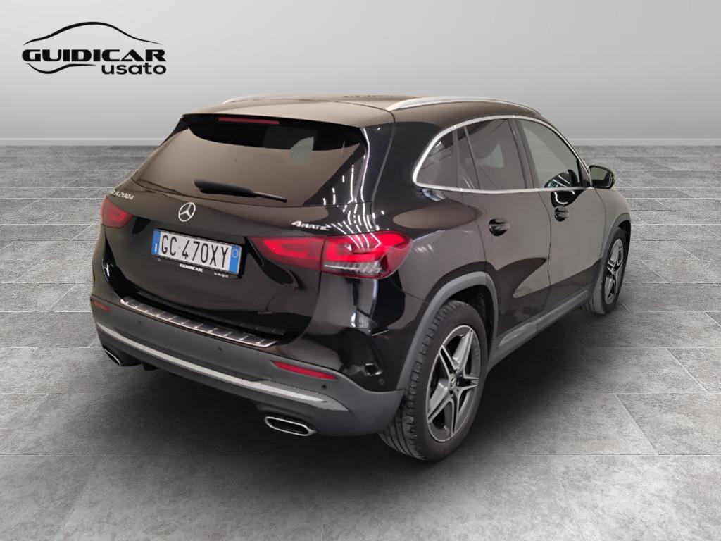 Mercedes-Benz GLA-H247 2020 - GLA 200 d Premium 4matic auto