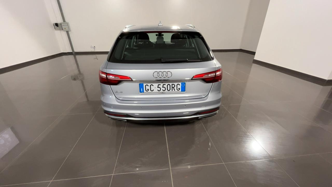 Audi A4 Avant 35 TDI/163 CV S tronic Business Advanced