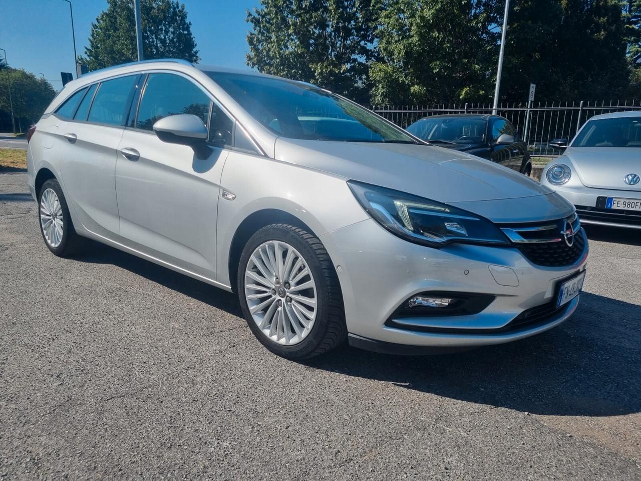 Opel Astra 1.6 CDTi 136CV aut. Sports Tourer Business
