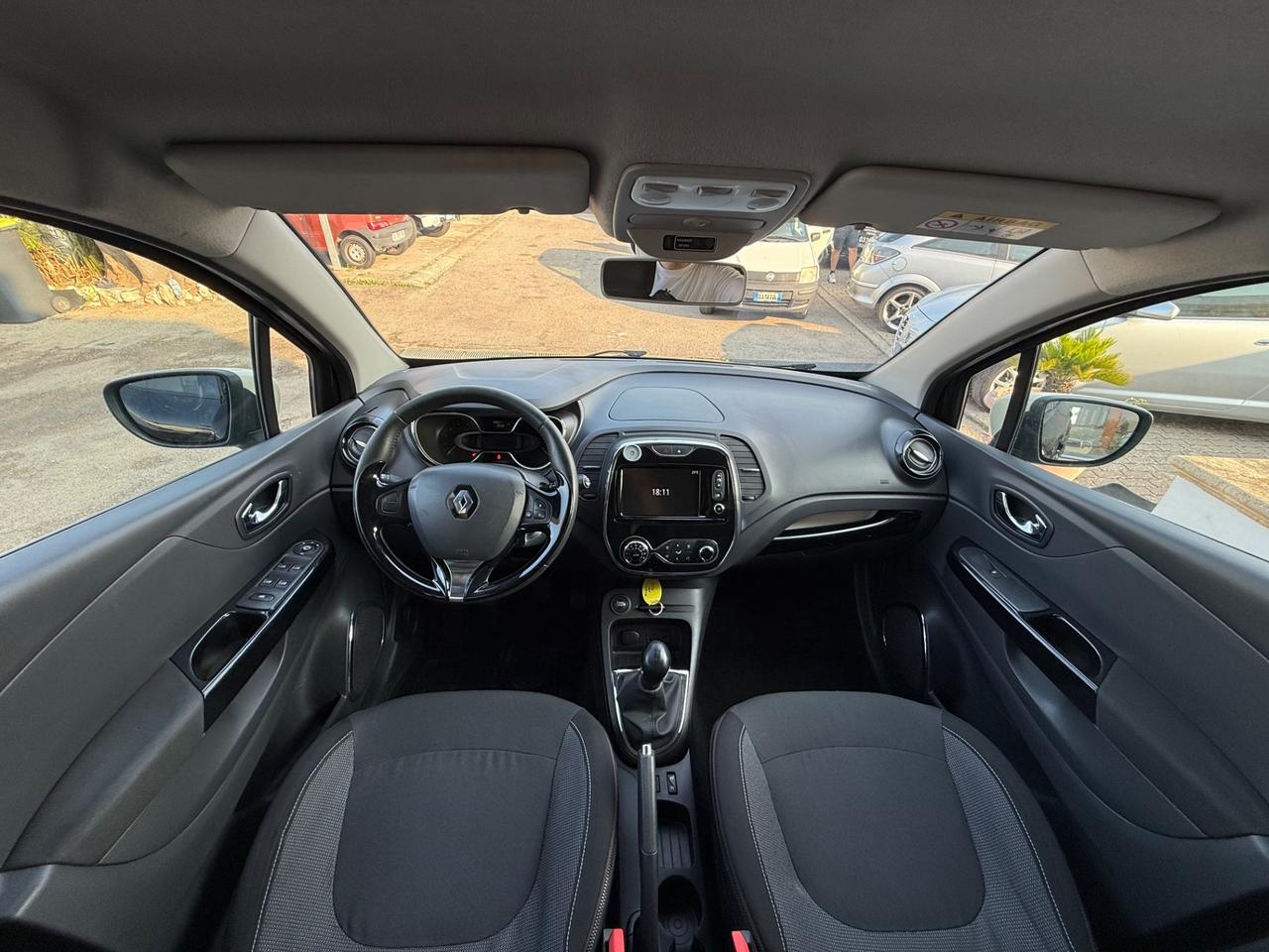 Renault Captur 1.5 Dci FULL neo patentati