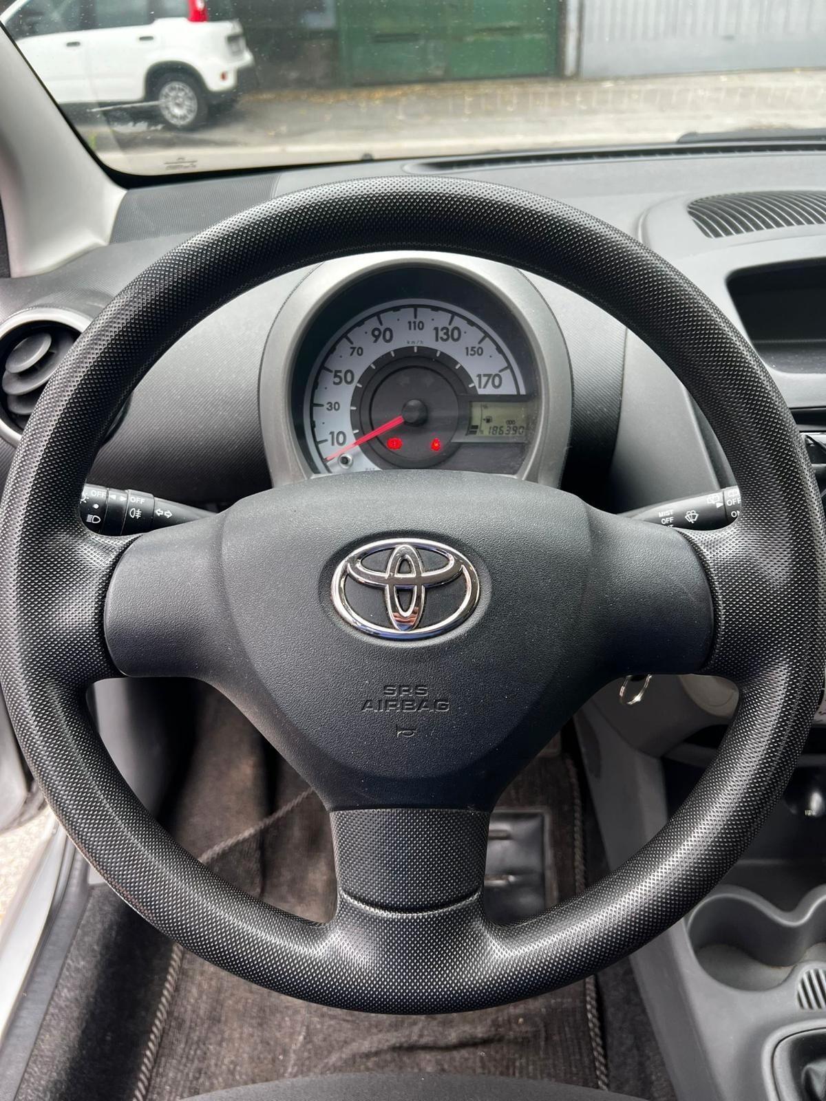 Toyota Aygo 1.0 12V VVT-i 3 porte